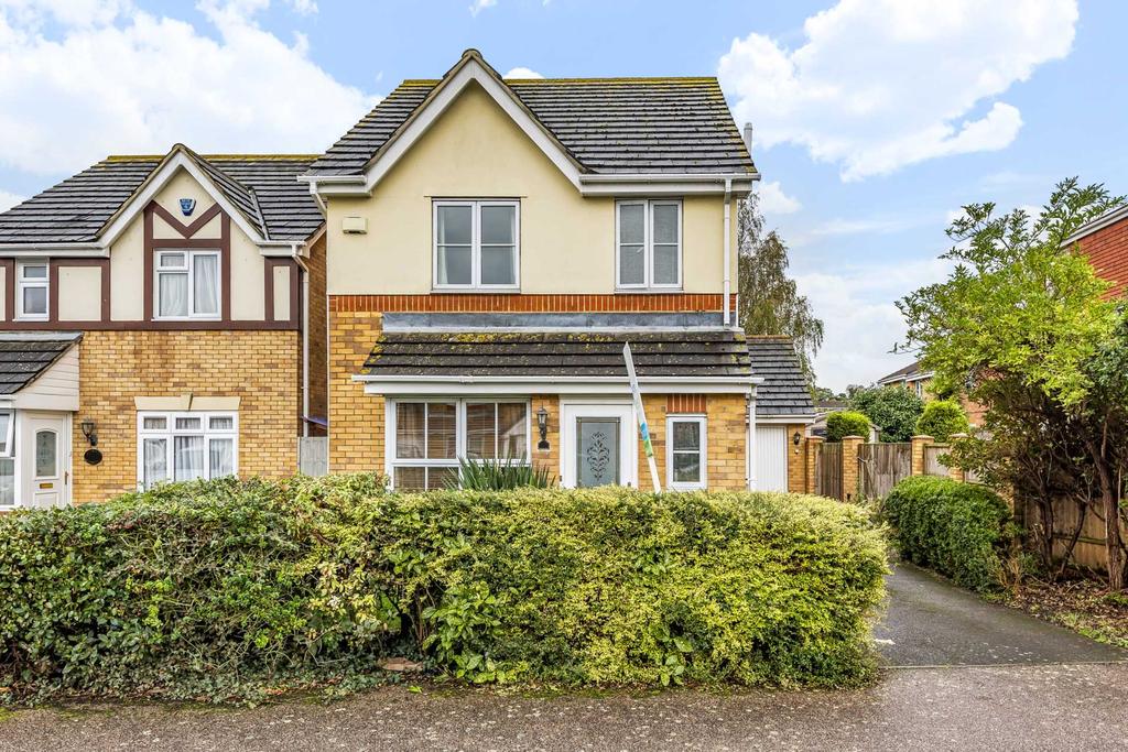 Marsh View, Gravesend 3 bed detached house £350,000