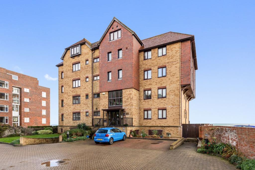 The Riviera, Sandgate, CT20 2 bed flat £575,000