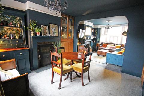 42 Basils Road, Stevenage, SG1 3PX