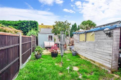 21 Surrenden Road, Folkestone, CT19 4DZ