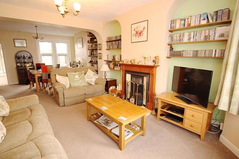 Woodfield Dittons Road, Polegate, BN26 6HS