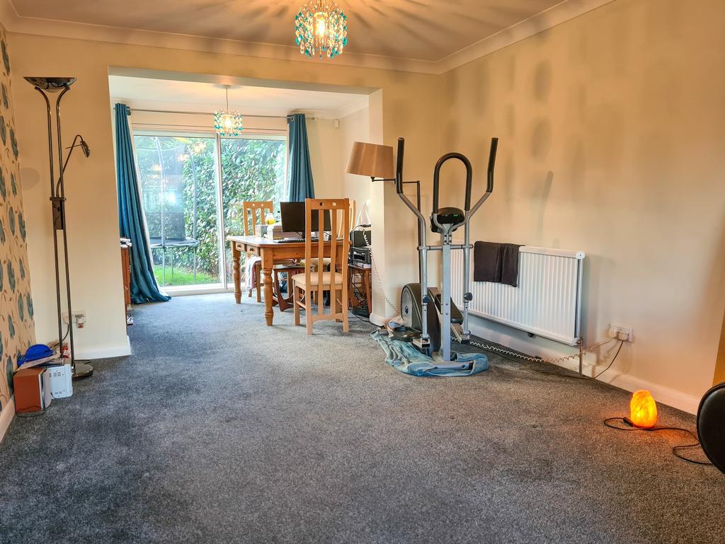 Living/Dining Room