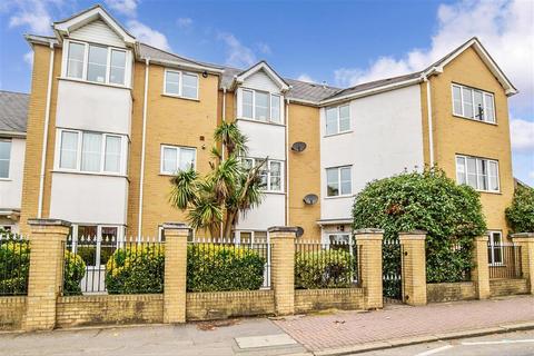 445 Erith Road, Northumberland Heath, Erith, DA8 3LT