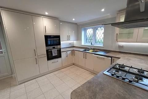 1 Lammas Road, Godalming, GU7 1YL