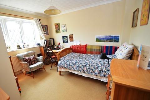1 Lammas Road, Godalming, GU7 1YL