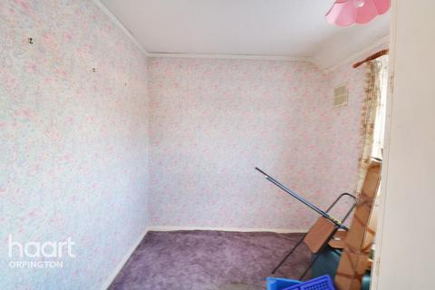 95 Arundel Drive, Orpington, BR6 9JQ