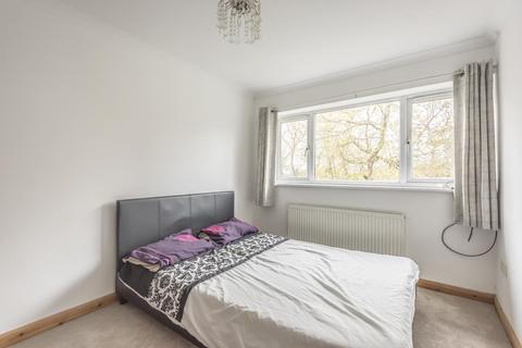 25, Orchard Court The Island, West Drayton, UB7 0ES
