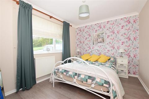 318 Dover Road, Folkestone, CT19 6PA