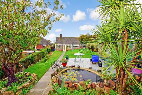 318 Dover Road, Folkestone, CT19 6PA