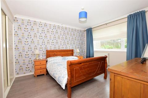 318 Dover Road, Folkestone, CT19 6PA