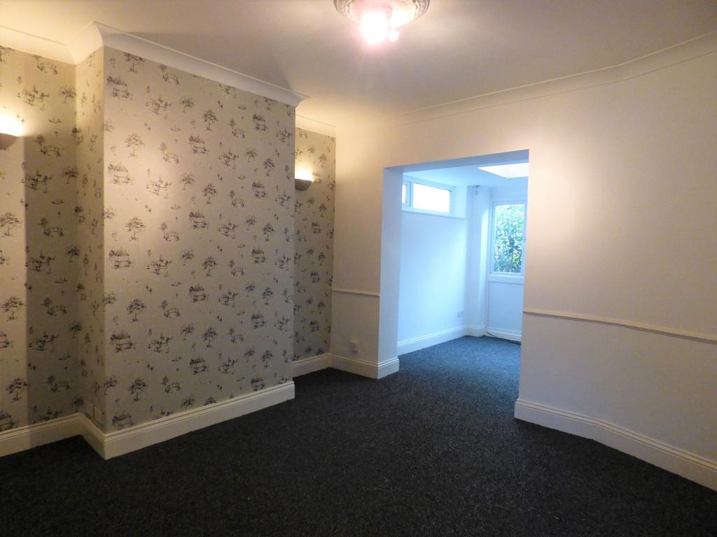 Grace Street, Byker, Newcastle Upon Tyne, Tyne & Wear, NE6 2RQ 3 bed