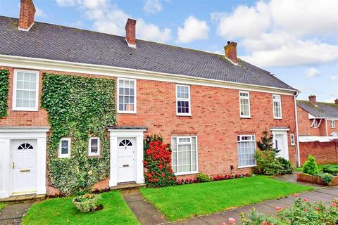 7 Gainsborough Close, Folkestone, CT19 5NB
