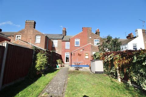 27 Philip Road, Ipswich, IP2 8BQ