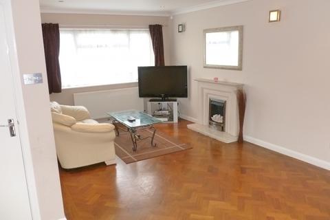 9 Seaton Drive, Ashford, TW15 3ET