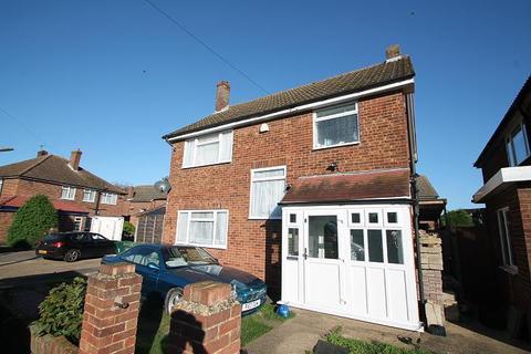 9 Seaton Drive, Ashford, TW15 3ET