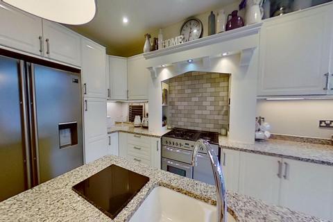 76 Willow Street, Romford, RM7 7LB
