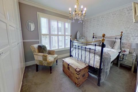 76 Willow Street, Romford, RM7 7LB