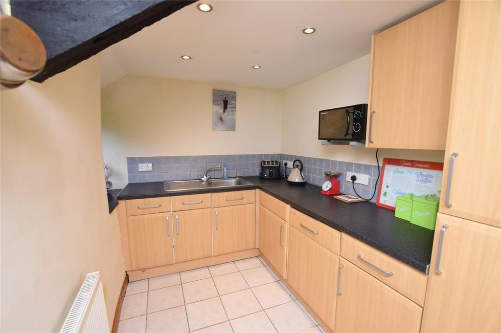 Kitchen Alt