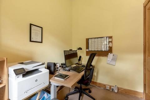 6 Craiglea Drive, Edinburgh, EH10 5PA