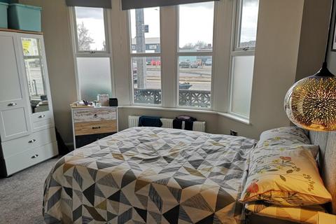 1 bedroom house to rent, North Road, Cardiff