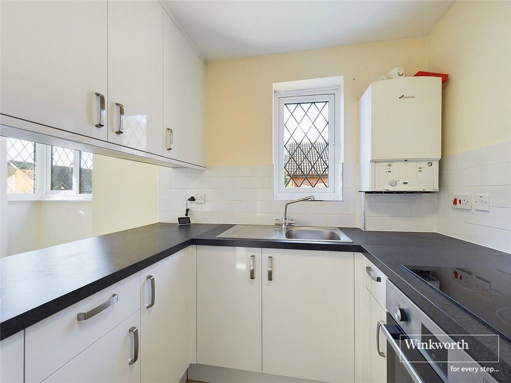 Apartment in Reading - View 3
