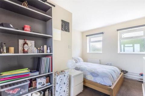 1a Amport Close, Winchester, SO22 6LP