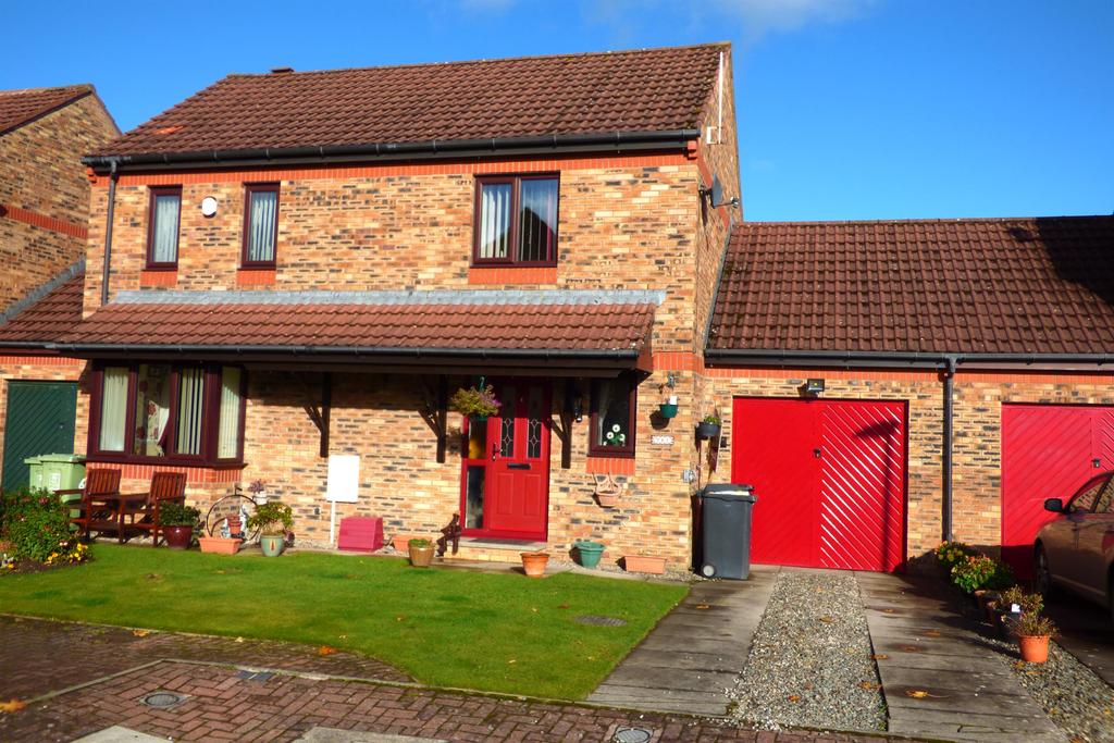 Brisco Meadows, Carlisle, CA2 4NY 3 bed link detached house £155,000