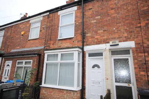 2 bedroom terraced house to rent, York Terrace, Rustenburg St, Hull, HU9