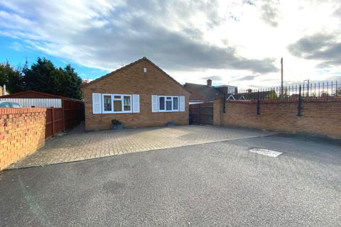 6a The Close, Northampton, NN2 7TW