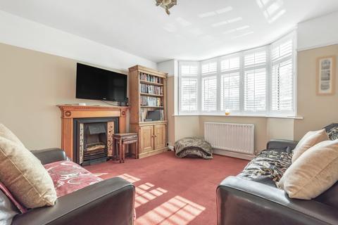 7 Carroll Avenue, Guildford, GU1 2QJ