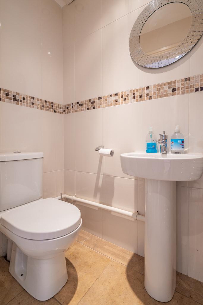 A page Image WEB (31 of 82).jpg