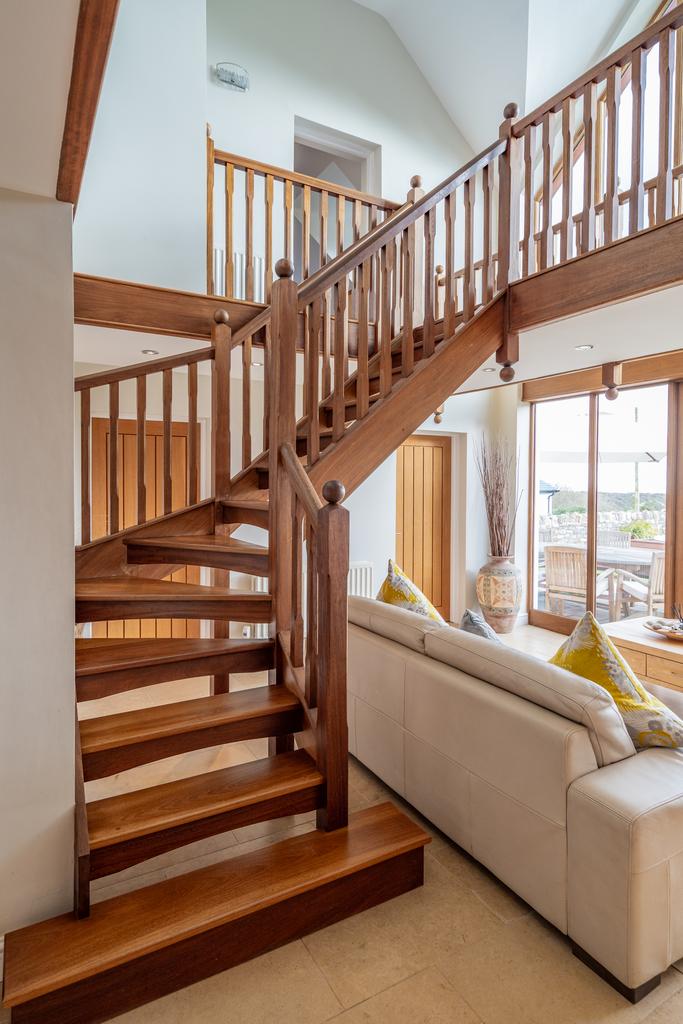 A page Image WEB (30 of 82).jpg