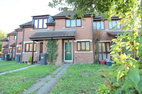 5 Kilross Road, Feltham, TW14 8SB