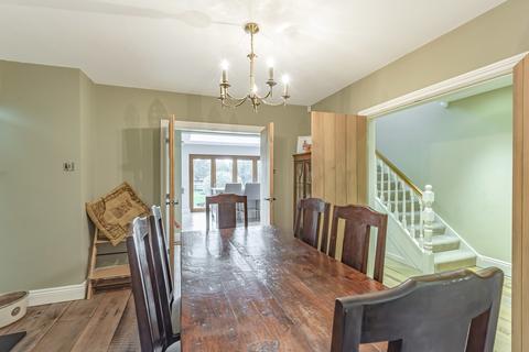 Freshfields Chalk Lane, East Horsley, Leatherhead, KT24 6TH