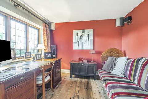 Freshfields Chalk Lane, East Horsley, Leatherhead, KT24 6TH