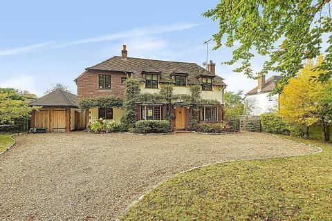 Freshfields Chalk Lane, East Horsley, Leatherhead, KT24 6TH