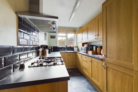 27 James Close, Marlow, SL7 1TS