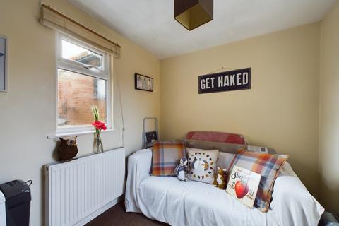 27 James Close, Marlow, SL7 1TS