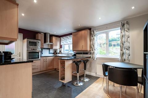 24 Lansdowne Drive, Cumbernauld, Glasgow, G68 0JB