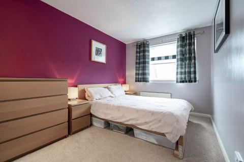 24 Lansdowne Drive, Cumbernauld, Glasgow, G68 0JB