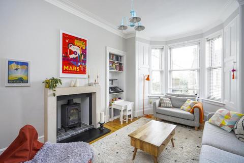 12 Rosevale Place, Edinburgh, EH6 8AP