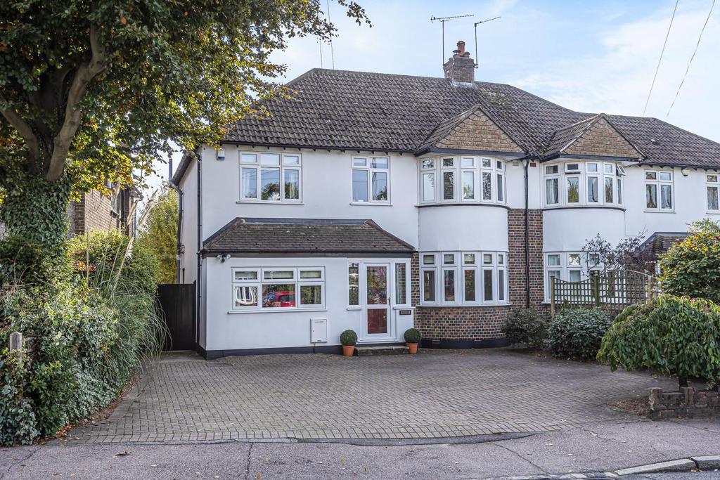 Southborough Lane, Bromley 5 bed semidetached house £775,000