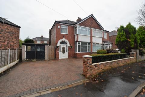 25 Castleton Avenue, Stretford, Manchester, M32 9RS