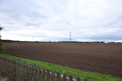 93 Fairway, Waltham, Grimsby, DN37 0NB