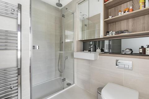 9 Armstrong Close, London, SE3 9BT