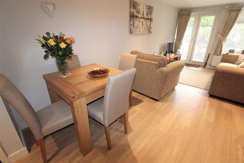 4, Liston House Cromwell Gardens, Marlow, SL7 1BY