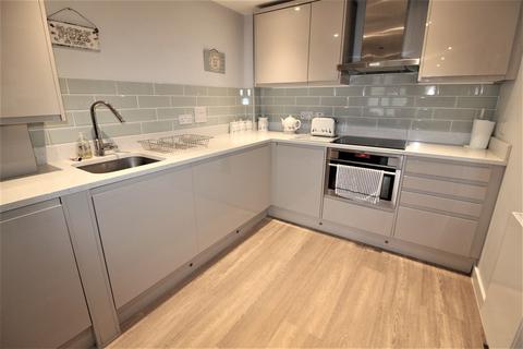 4, Liston House Cromwell Gardens, Marlow, SL7 1BY