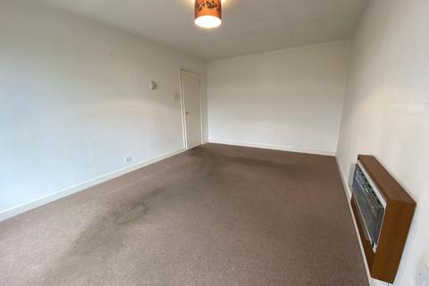 8 Conifer Rise, Northampton, NN3 3JY