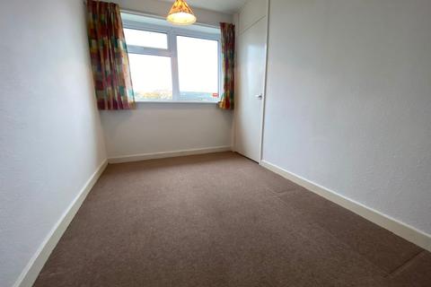 8 Conifer Rise, Northampton, NN3 3JY