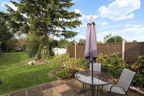 38 Coppermill Road, Wraysbury, Staines-upon-thames, TW19 5NT